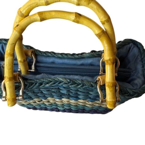 Handwoven Multi-Color Wicker Tote With Bamboo Handles & Zippered Interior - Picture 3 of 9